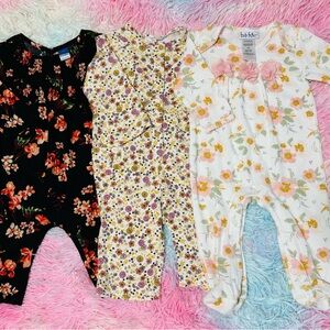 Nicole Miller/Old Navy/H&M Floral Baby Romper Long-sleeve Set